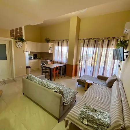 Apartament Delight Golem (Tirana)