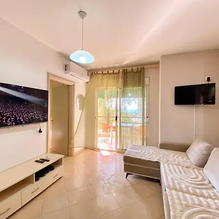 Delight * Golem (Tirana)